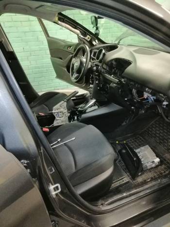 Установка автосигнализации Позняки в Киеве. Установка сигнализации левый берег