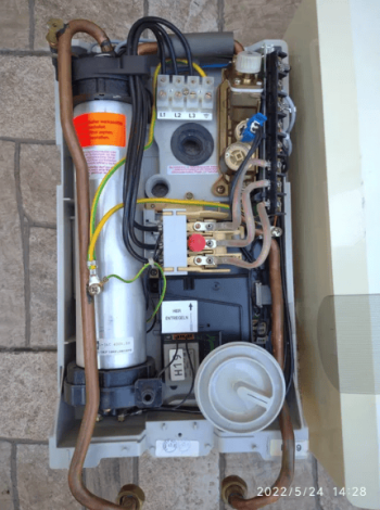 Водонагреватель Вайлант. электрический немецкое качество.