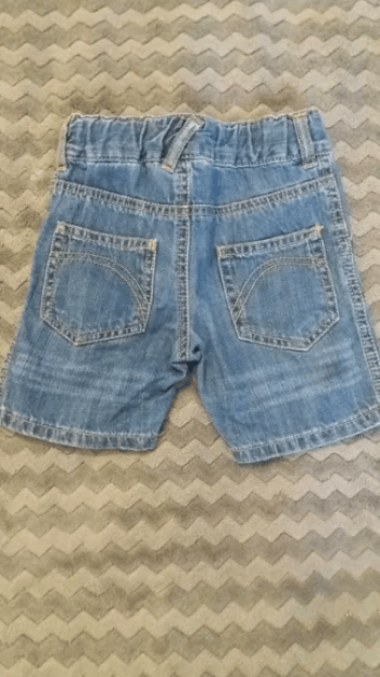 Джинсовые шорты на малыша