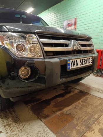 Установка парктроников на Позняках. Левый берег Киев