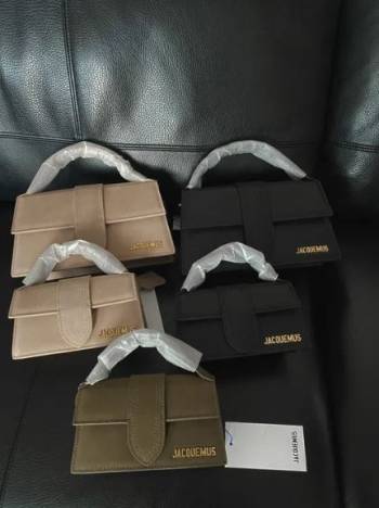 Сумка Jacquemus Le Bambino (mini)