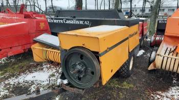 пресс подборщик(прес-підбирач),тюковщик,тюкопрес