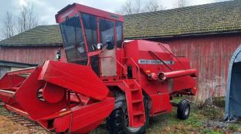 Комбайн Massey ferguson 16 масей фергусон