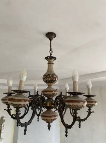 Світильник ,люстра .Бронза-кераміка ( Італія)