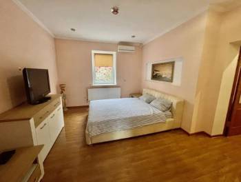 Дом сдам в аренду.