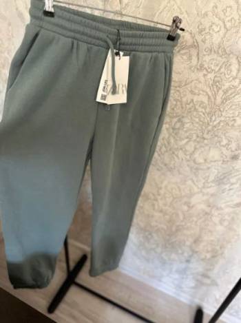 Женские джогеры Zara