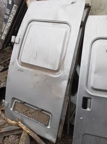 Задние двери газель