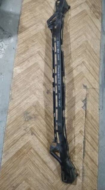 Решотка на Mercedes Benz 2011-2018 A166 685 0065