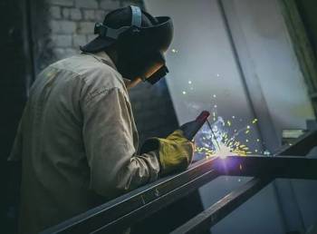 Зварювальник, виконаю будь-які роботи