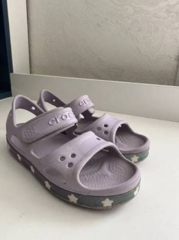 Босоніжки Crocs на дівчинку розмір C13