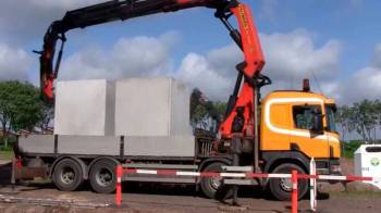 Манипулятор 450грн/год.Киев цена.Заказать кран-манипулятор!Безнал.