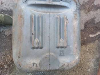 Канистры пластиковые 50л