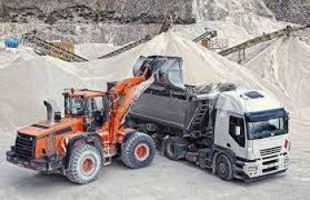 Щебень, Песок, Глина, Отсев с доставкой Киев и область.