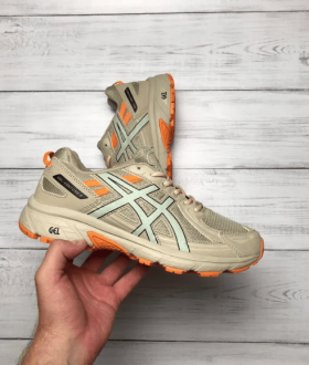 Кросівки Asics