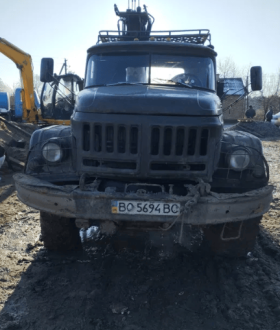 ЗІЛ 131 з маніпулятором