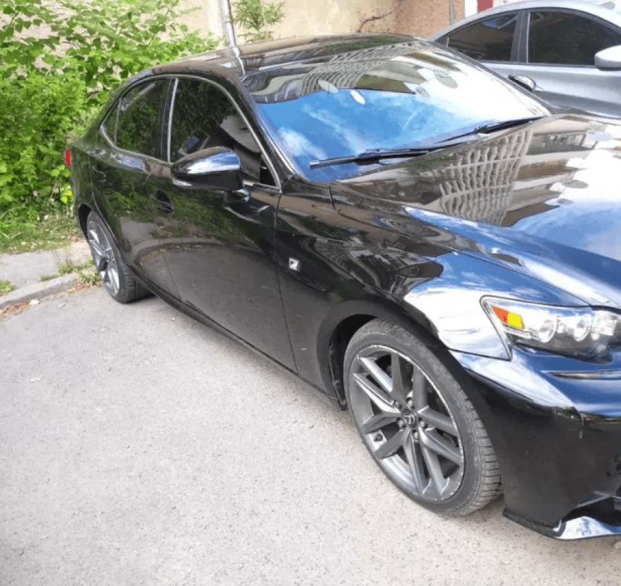 Lexus IS250 дуже гарний стан 3