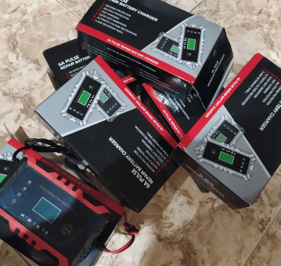 Зарядное устройство (В наявності) Зарядний пристрій 6А 12В