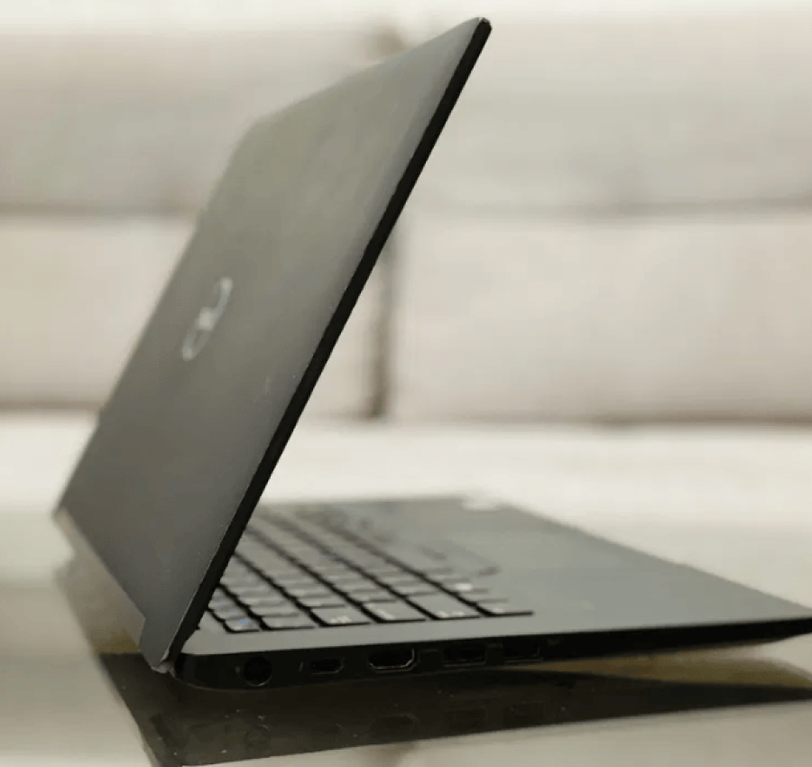 Dell 7480Full HDIPS i7-6600U3.4 GHz8 ГБSSD 256HD Graphics 520 3