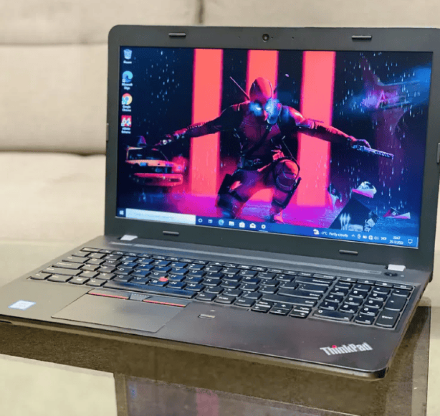 Lenovo Thinkpad E560 i5-6200U2.8 GHz8 ГБSSD 240HD Graphics 520 2