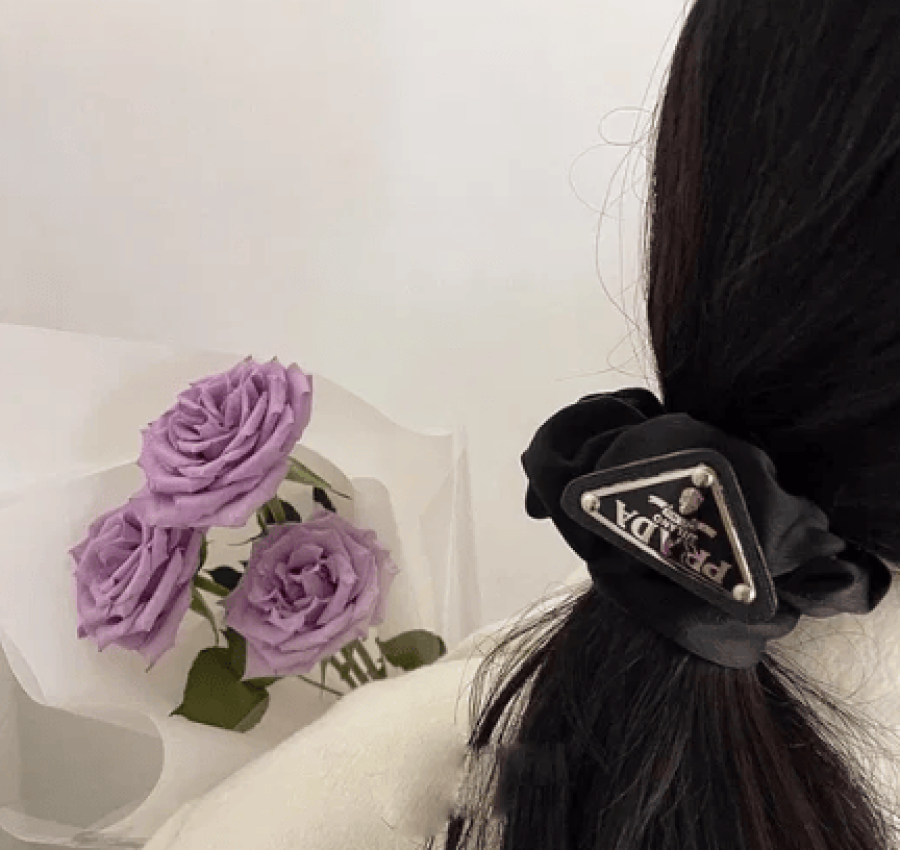 Резинка для волос Prada 3