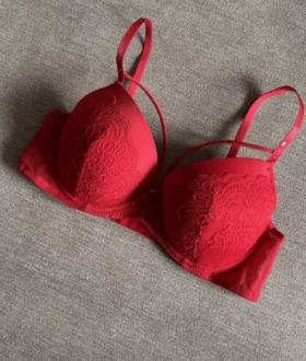 Бюстгальтер продам