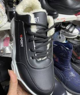 Кросівки зимові для дівчат