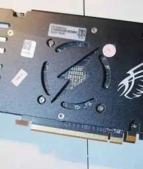 Radeon RX6600m 8GB GDDR6_16k