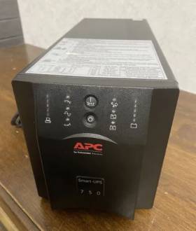 ДБЖ,UPS APC Smart 750,чистий синус