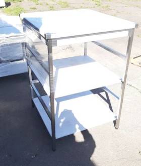 Стіл з нержавійки з двома полками