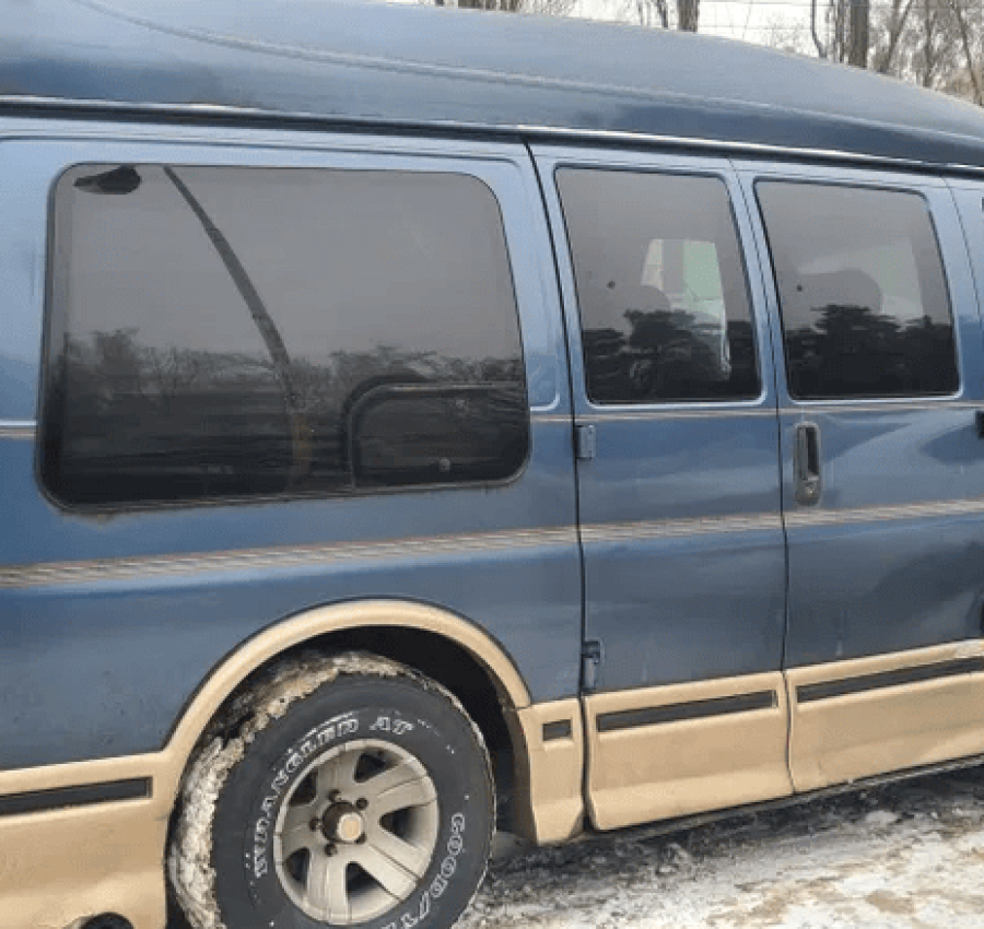 Chevrolet Express & GMC Savana 4