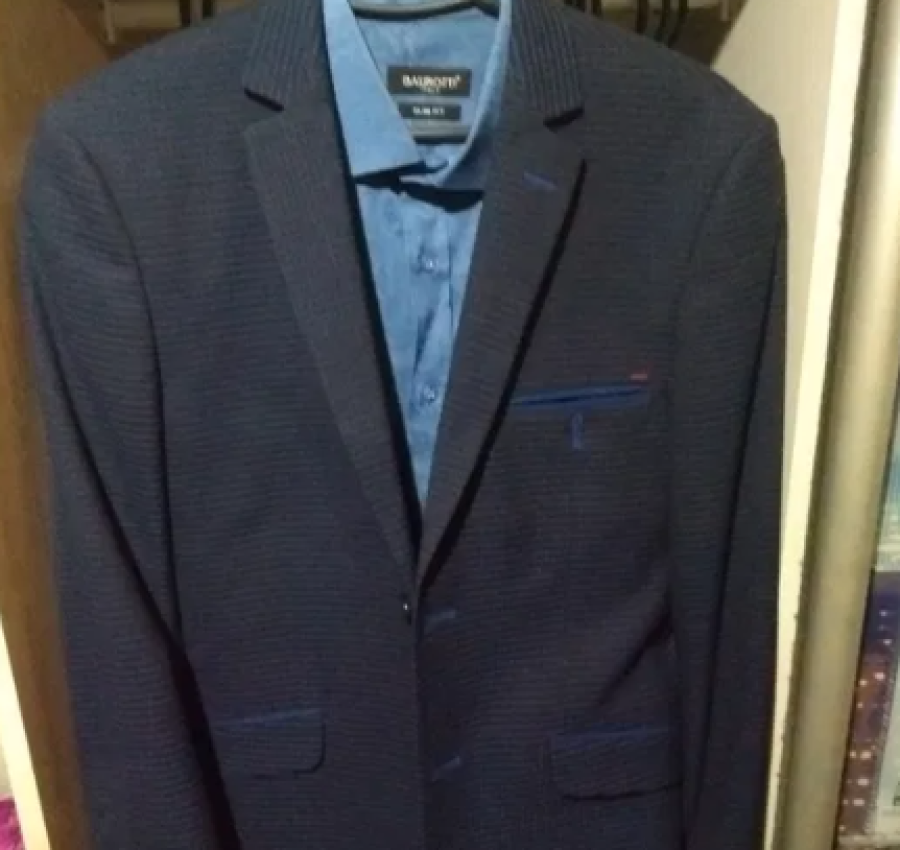 Стильный пиджак размер 46 (на рост 170-180см)