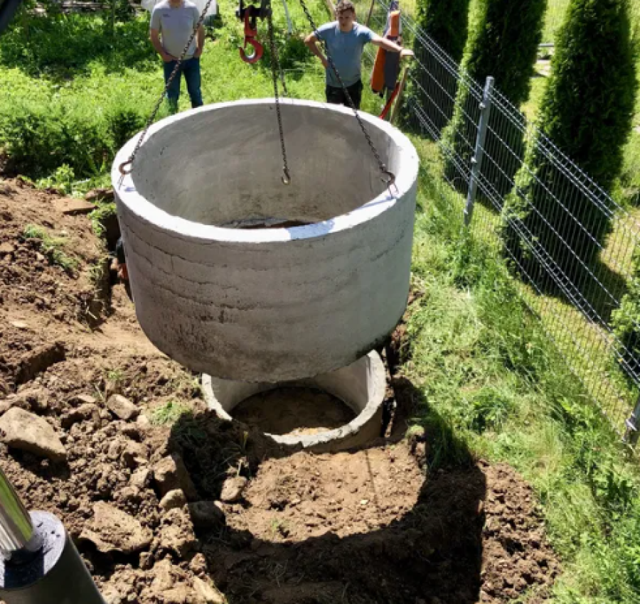 Монтаж каналізації.Бетонні кільця.Септики