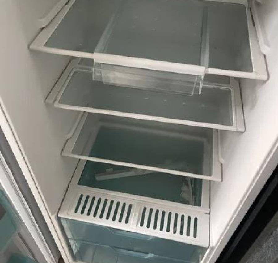 Вмонтований холодильник Бу