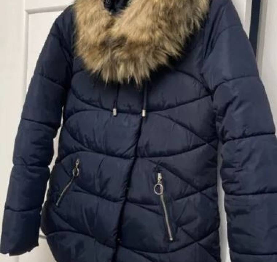 Зимовий розпродаж!!! НОВА курточка з біркою!