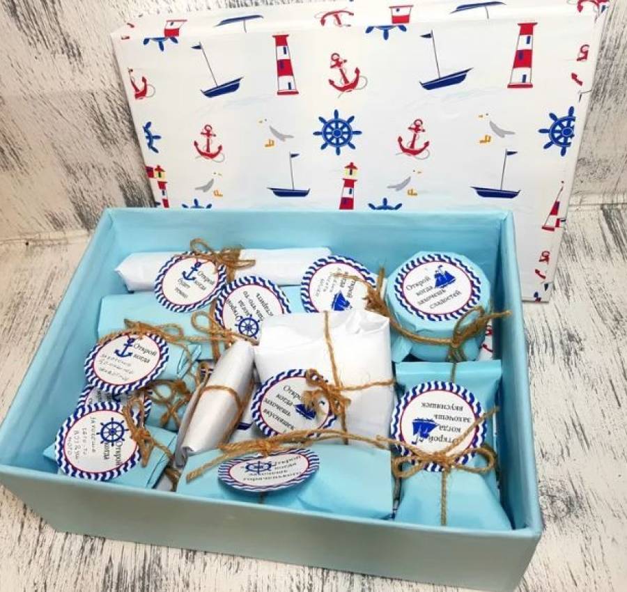 Подарочные боксы 7