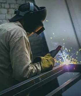 Зварювальник, виконаю будь-які роботи