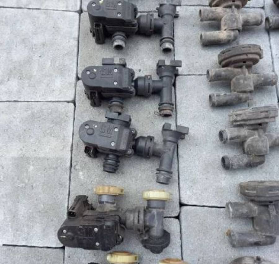 кран пічки клапан печки насос прокачки Opel Vectra B Omega B C 4