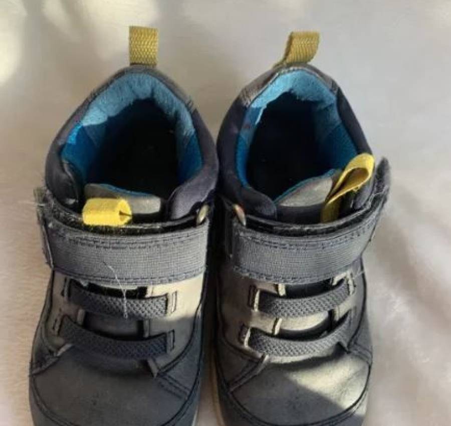 Кроссовки ( ботинки, полуботинки) Ecco 23 размер 3