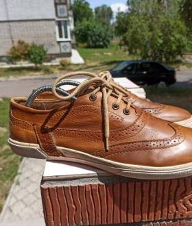 Комфортні шкіряні туфлі, мокасіни Bugatti 