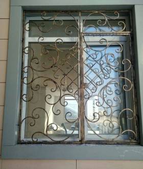 Решетки на окна и двери изготовить Кривой Рог