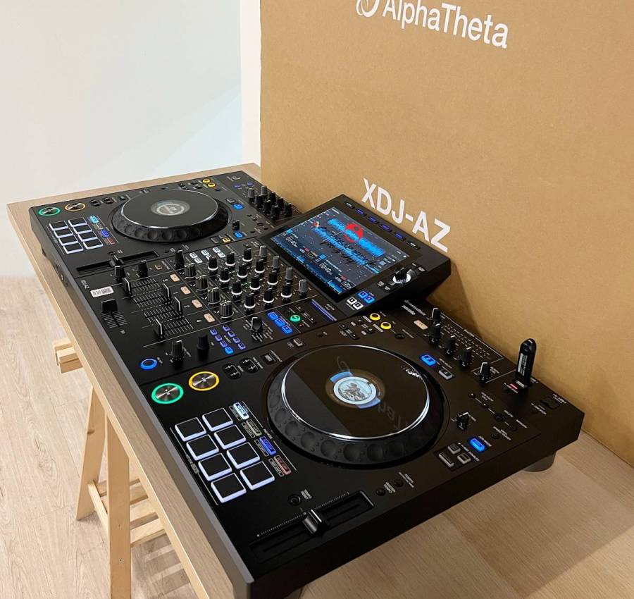 AlphaTheta XDJ AZ